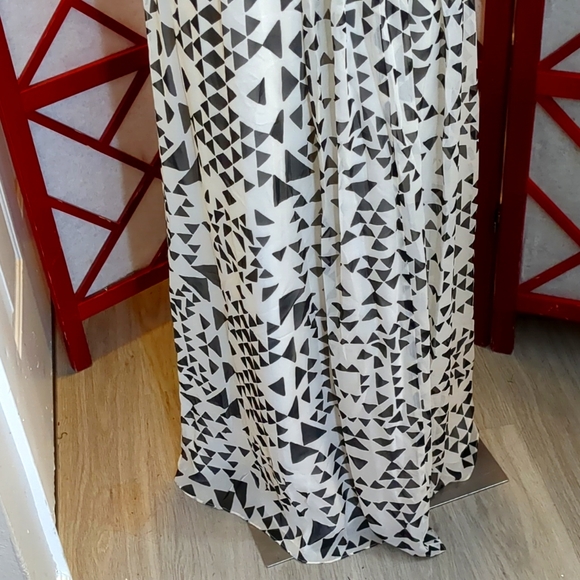 Silk BCBGMAXAZRIS Sequin Embellished Maxi - Picture 7 of 9
